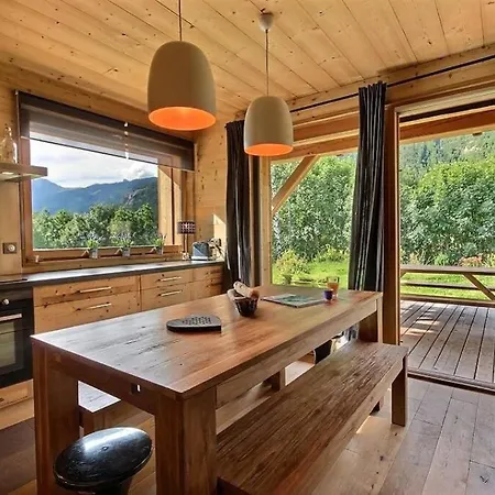 Prestige Serrechevalierholidays 20 Personnes Chalet *